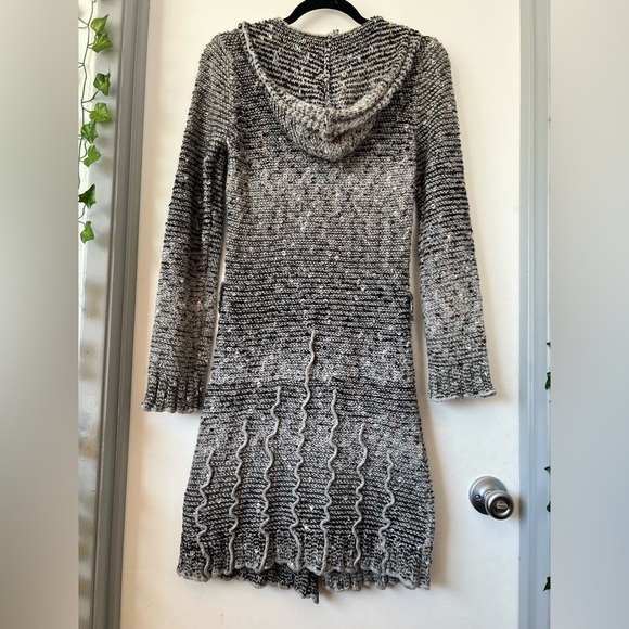 Bcbg maxazria alpaca mohair blend knit hooded cardigan sweater. Size S - Picture 7 of 13